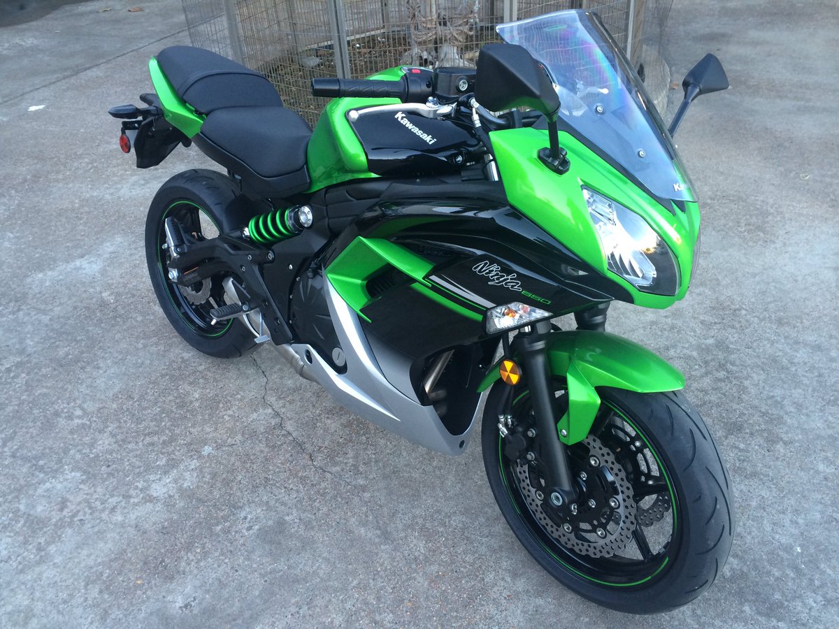 mordconfessor's tweet photo. Well joined team green 😄 #kawasaki #ridelife #motorcycles #Ninja #fastlife #2wheelfun https://t.co/IBiZXBix6d