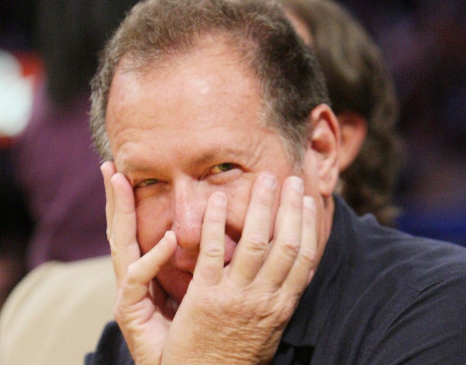 IMDb's tweet photo. Remembering Gary Shandling: 1949 to 2016 https://t.co/AI6TYHVKYf #RIP https://t.co/xDnJRLZbmC