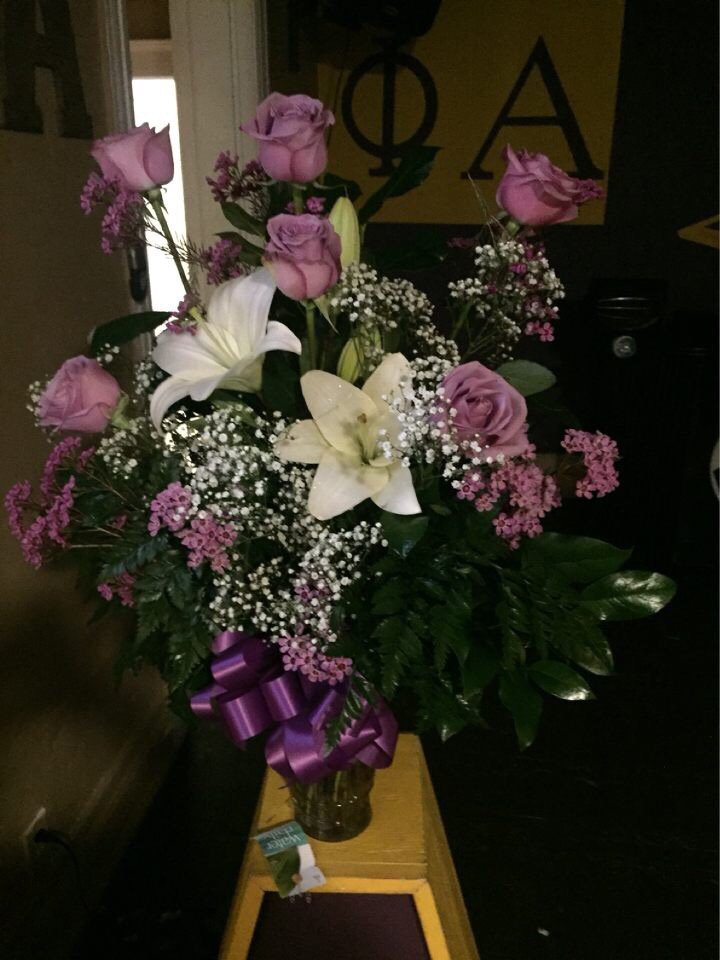 Big thanks to the ladies of <a href="/KappaDeltaCPP/">KAPPA DELTA</a> for these beautiful flowers 💛💚