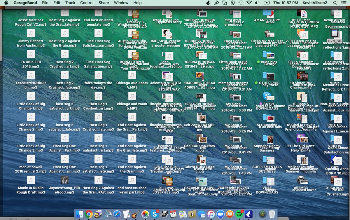 TheKevinAllison's tweet image. For just $100 an hour, you can hire me to organize your computer's desktop to look like mine!