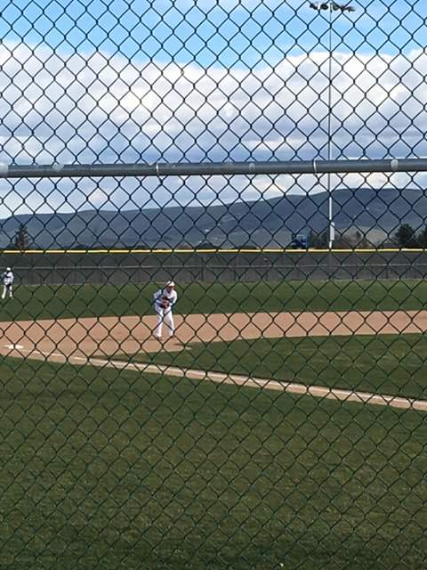 3Nikwilliams5's tweet photo. Went 2-2 today with great plays @ 3rd ⚾ https://t.co/xf5fAbXjh9