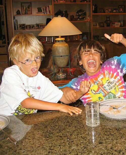 It's been a wild ride, I love you bro. 💖 Happy birthday.