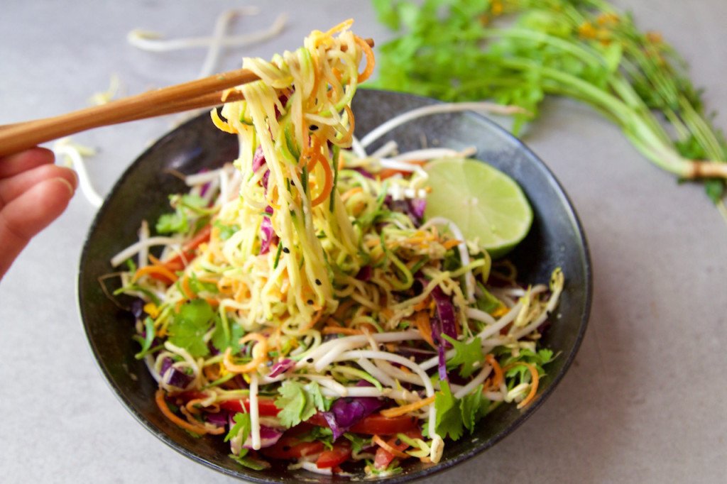 VitaForte's tweet photo. #vegan & #glutenfree #vegetablepadthai.
#vitaforte #organic #nongmo #plantbased #superfoods
https://t.co/g8yLBJxnd2 https://t.co/x3WSZIWard