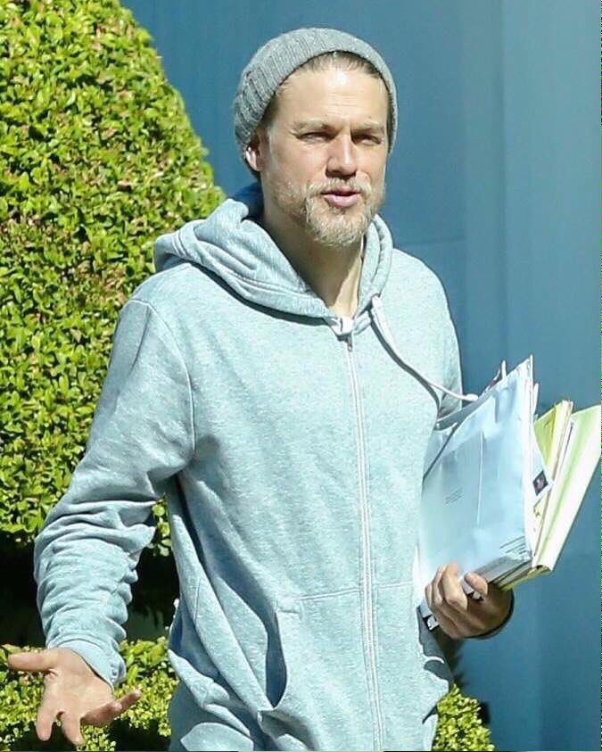 ForeverHunnam's tweet photo. @HunnamDaily @Jax_charlie @MsLadyTee70 @MsLadyTee70 @cklassyone @CHunnamFAN https://t.co/2RBtsDfNUp