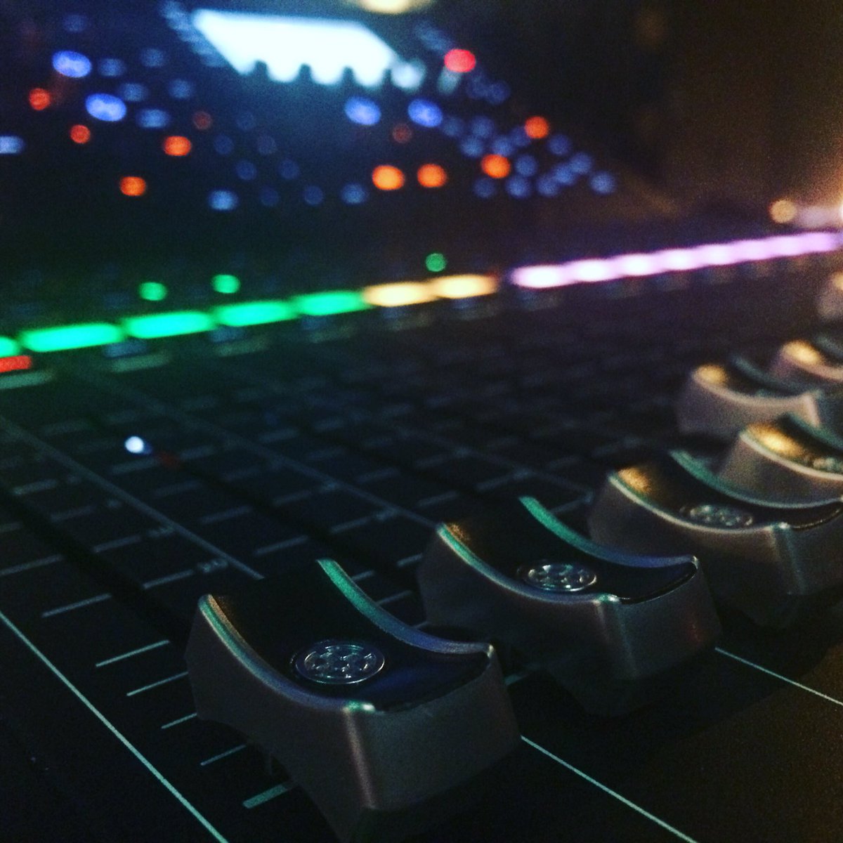 insideveniceTV's tweet photo. #midasMixer #insidevenice #radioVenice #2016 https://t.co/rTHPFclwI3