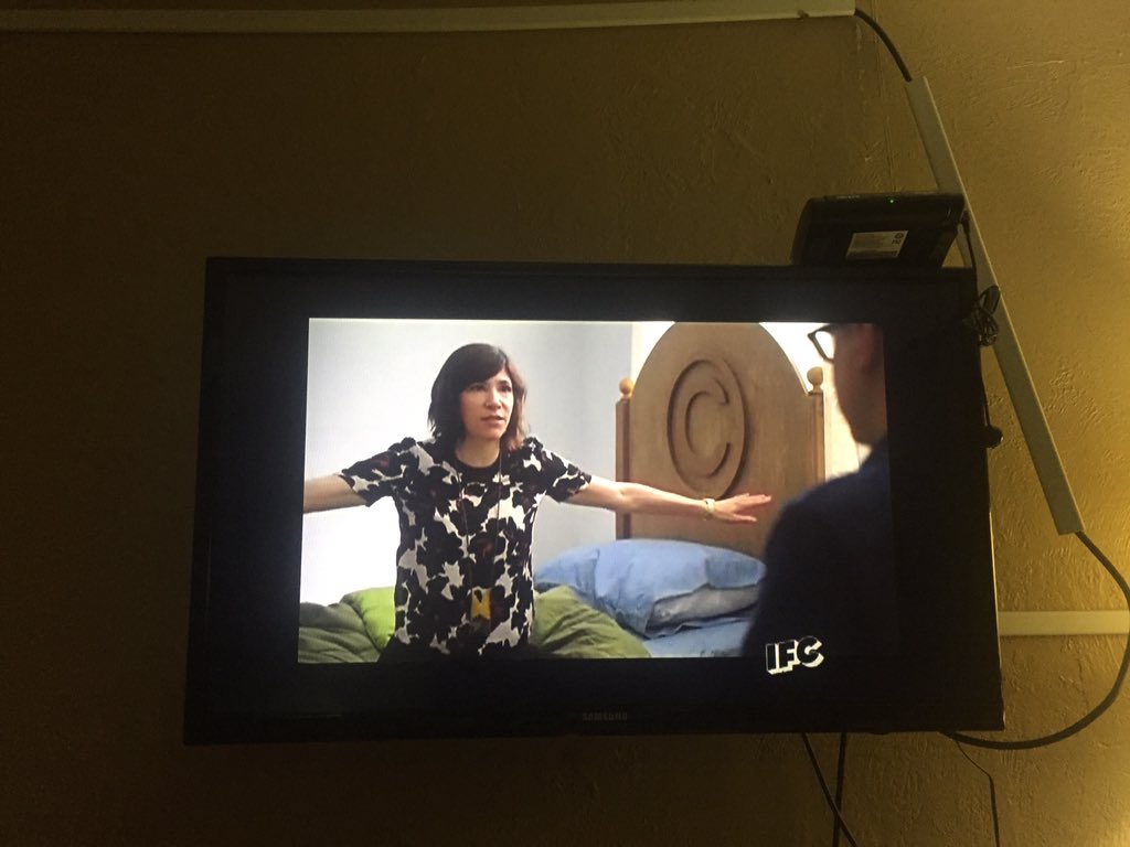 CharlieJBeann's tweet photo. ....@VICELAND @lancebangs Look what I've had to resort to @portlandia @Carrie_Rachel #budgetinn https://t.co/NZ8NmeE9dz