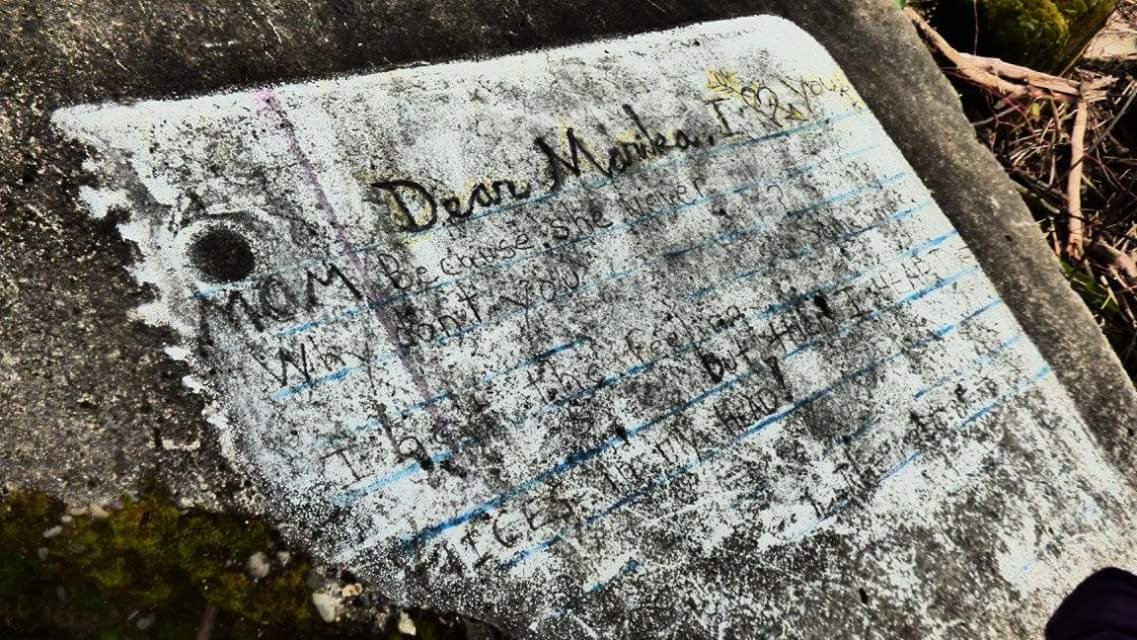 ThePMFrancis's tweet photo. Open letter in concrete by PM Francis
#graffiti #dearmother #collegerule #spelling https://t.co/zNvoUhStNX