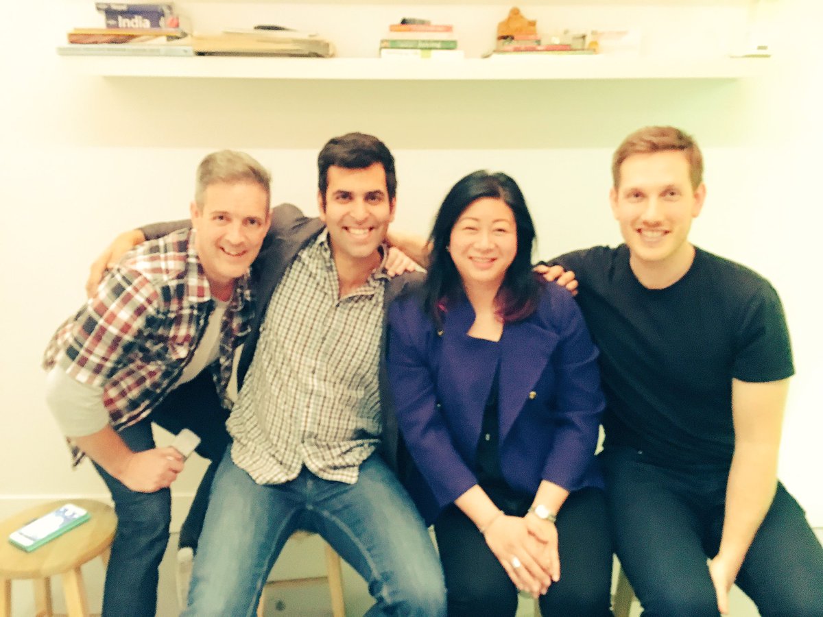 FreshFitVan's tweet photo. Look at this cute bunch of plantbased peeps! #TheVeganProject @juicetruck @TheGranolaGirl @nicevicecream @FEEDurLIFE https://t.co/JxZb1zVQ4T