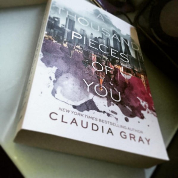 book_chit_chat's tweet photo. Next book I'm reading: A Thousand Pieces of you by @claudiagray 
So far it is really good. #AlternateDimensions https://t.co/LYYQCAS2F4