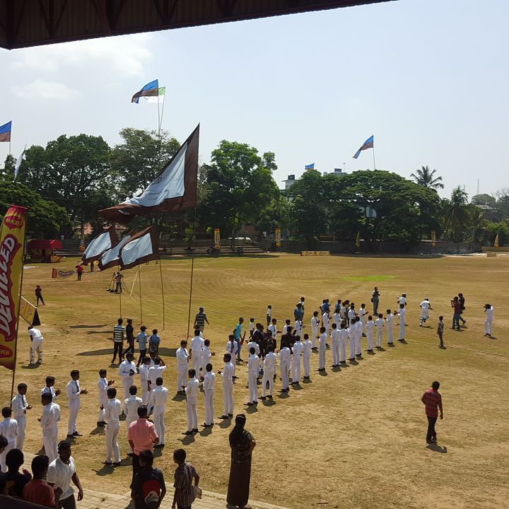 thambaru's tweet photo. Thomians are getting into the war.

#BOB116 #MataraTV https://t.co/kyLNmD2nYC https://t.co/uPQ1Y9pnJd