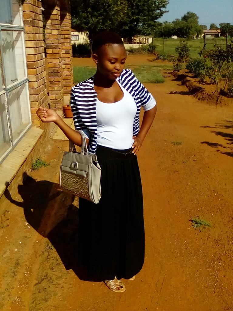 ChellzzyP tweet picture