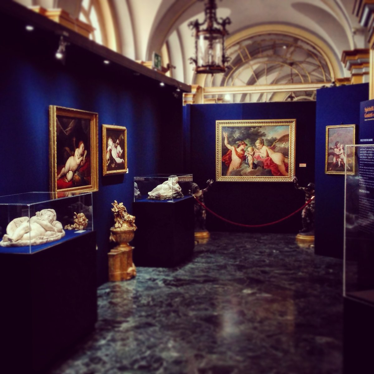 Se col putto vuoi mirare qui da noi devi passare... vi servono dei Putti? #puttomania  <a href="/Museo_MAXXI/">MAXXI</a> <a href="/GioMelandri/">Giovanna Melandri</a>