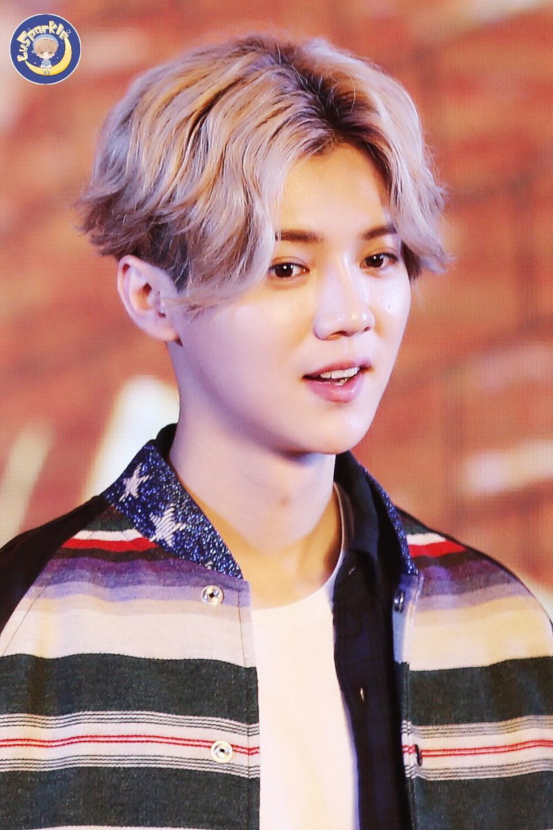blondeIuhan's tweet photo. he aint ever looked better https://t.co/QpK1scxFUd