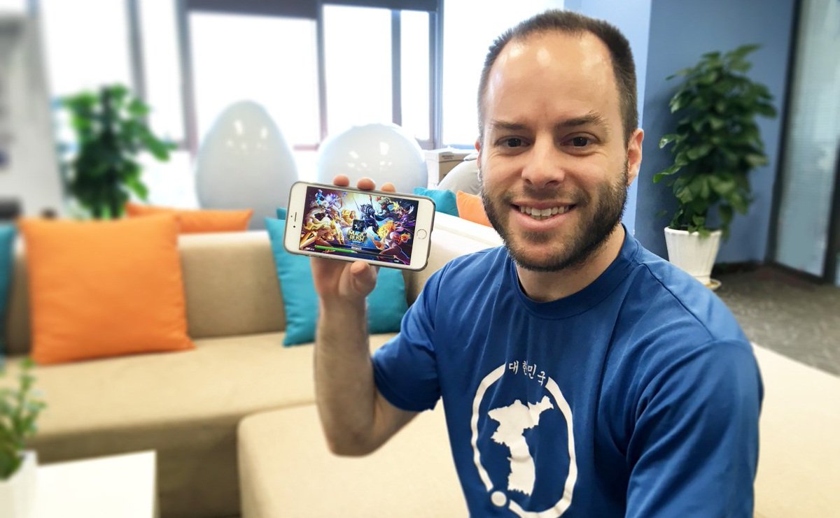 MagicRushjp's tweet image. 動画コレクション世界コンテスト
世界中のマジックラッシュのプレイヤーに感謝を示すため、写真＆動画のハイライトリールを作りたいと考えています。今から写真＆動画を募集します
詳細：bit.ly/1Rpz054