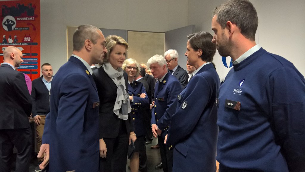 MonarchieBe's tweet photo. #HC112: opérateurs, rôle crucial pour les services de secours et la prise en charge des victimes #Leuven #Bruxelles https://t.co/LZAeE0VzI7