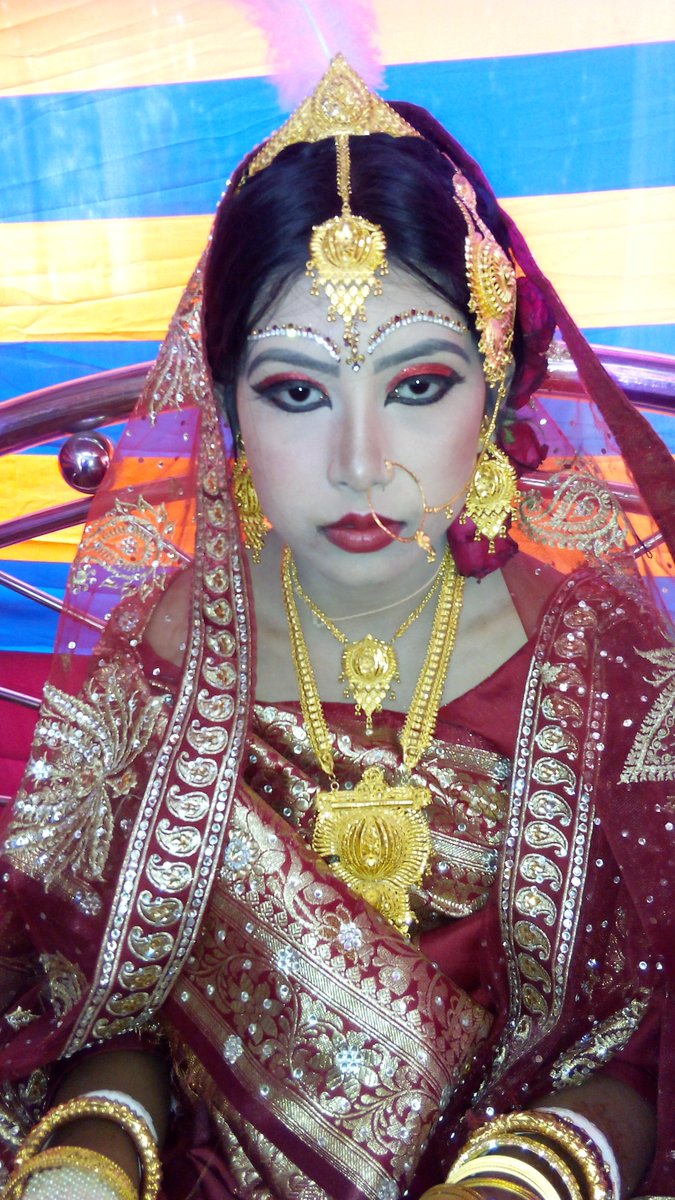 simpleboy1994's tweet image. MY sister