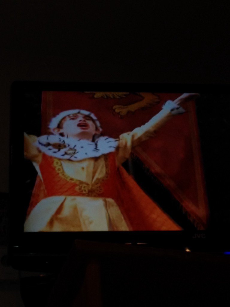 mecella20290's tweet photo. #Throwback #kickinit @DylanRSnyder https://t.co/yaCghCUmlI