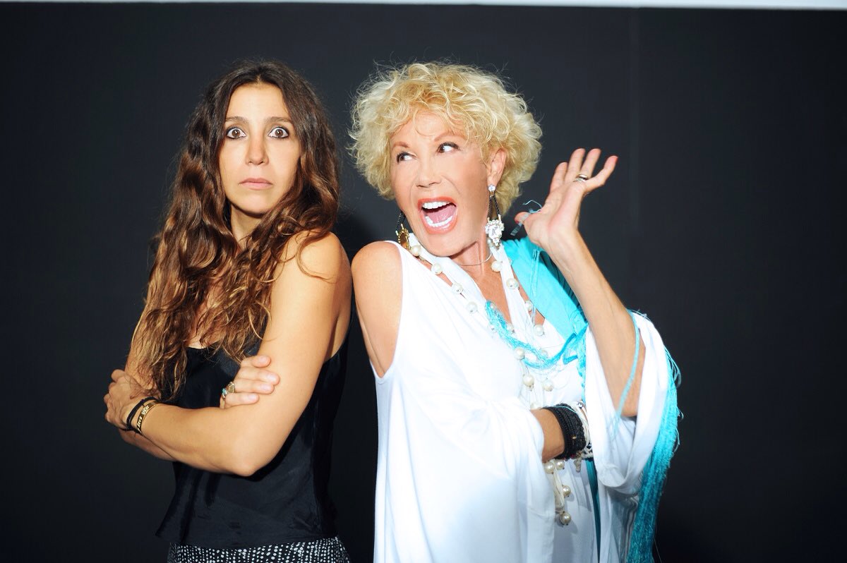 HappyDayAlphatv's tweet photo. Κάντε retweet και κερδίστε 5 διπλές προσκλήσεις για την αποψινή παράσταση "Νύφη κουράγιο" στις 21:00 https://t.co/BpxMFiP8g2