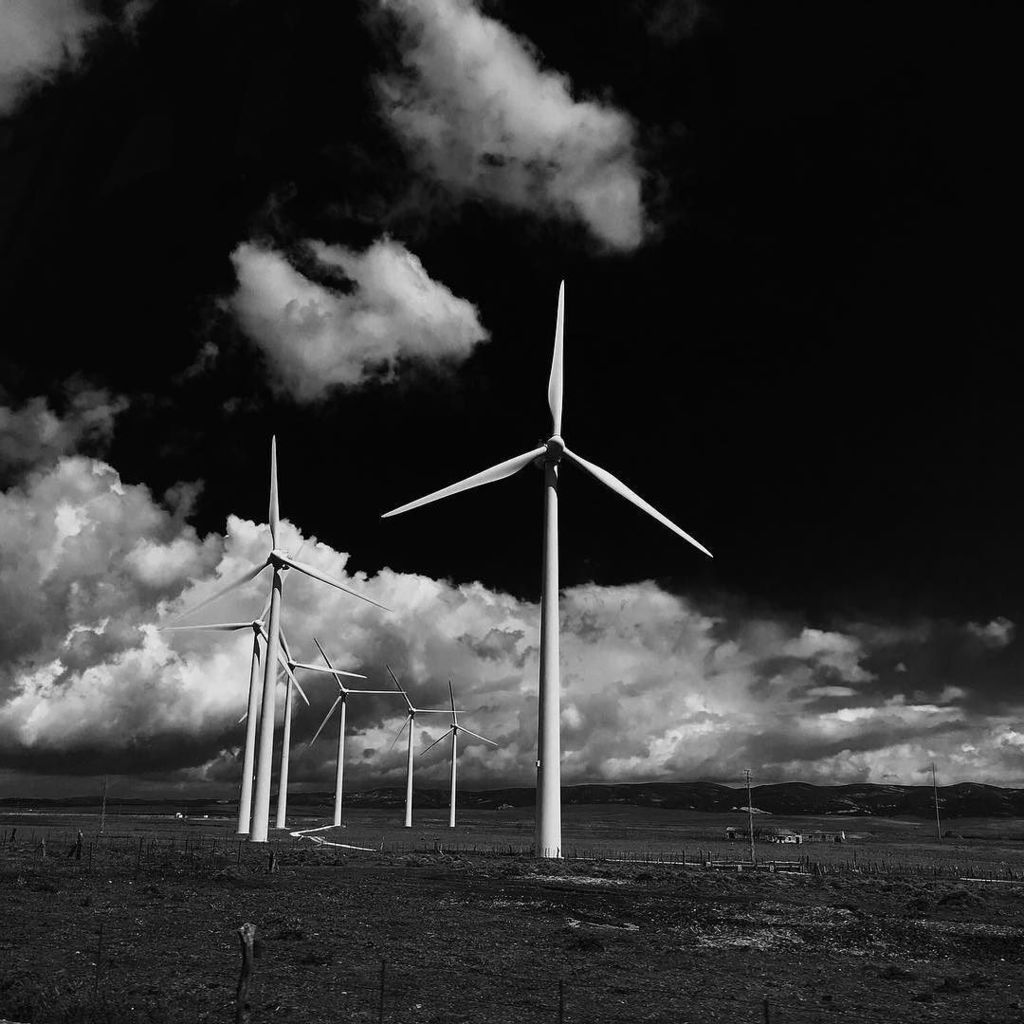 weKitesurf's tweet image. Black Wind-ow 
#instalike #instalife #gotofly #picture #kitesurf #kitesurfing #tarifa / ciacca76 #kitesurf