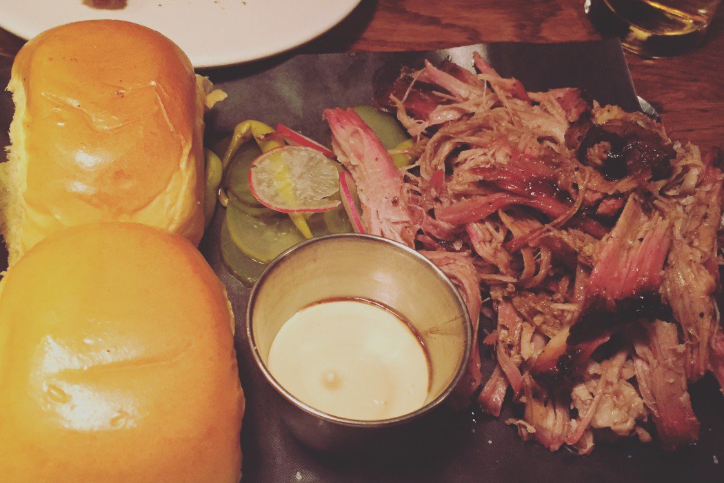 nakedmadrid's tweet photo. Delicious bbq at @muta_restaurante on calle Ponzano! Thanks @justaskkesta! https://t.co/KEMcXWsyOC #ponzaning https://t.co/MB3P9V8JcN