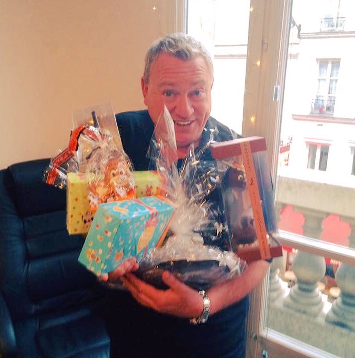 christnicolas's tweet photo. Je sais pas si je vais m'en sortir..! 🐣🍫
#LGMRTL2 @LGMRTL2 #SonPopRock https://t.co/t5IY4FLhoC