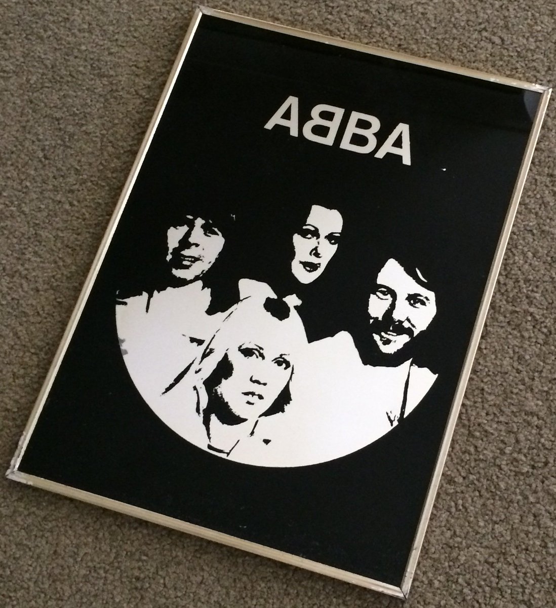 ABBAFanaticAus's tweet photo. New ABBA collection item - beautiful mirror: #ABBA #ABBAcollection https://t.co/gsVLbn5WPG