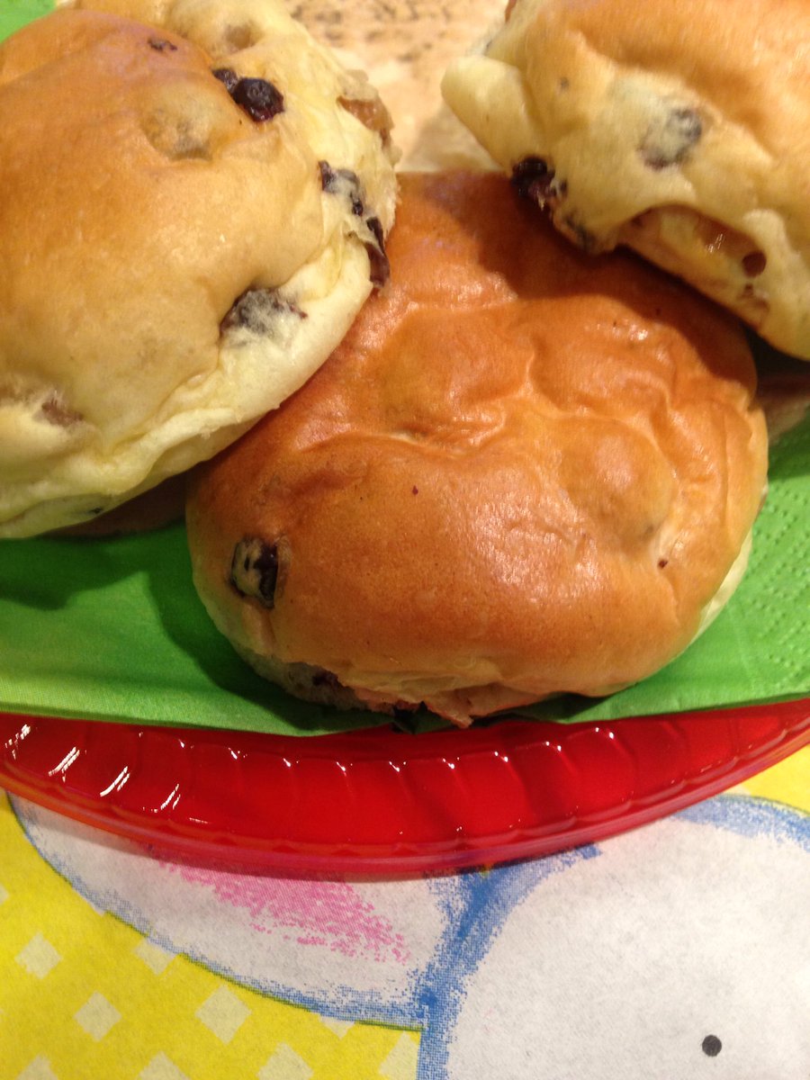 Paasbroodjes voor de klanten van Urkerhard