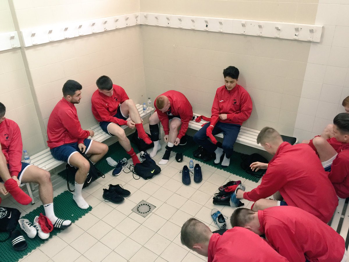 ashton_athletic's tweet image. KNOCKOUT PHASE - pre match ahead of the game Vs CE Farners #competitionmindset