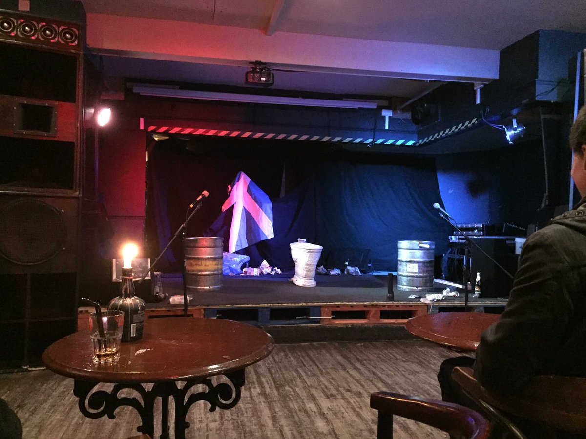 andrewkindness's tweet photo. #MacBraveheart at the #Rumshack #Glasgow - Sometimes you need to see the whole pilchard https://t.co/1FiF9z0lgr