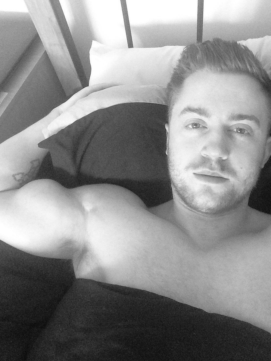 adamnugentrs's tweet photo. Happy special bank holiday make the most of every second and enjoy it #flexfriday #flexgoodfriday #blackandwhite https://t.co/MKVukUaUi6