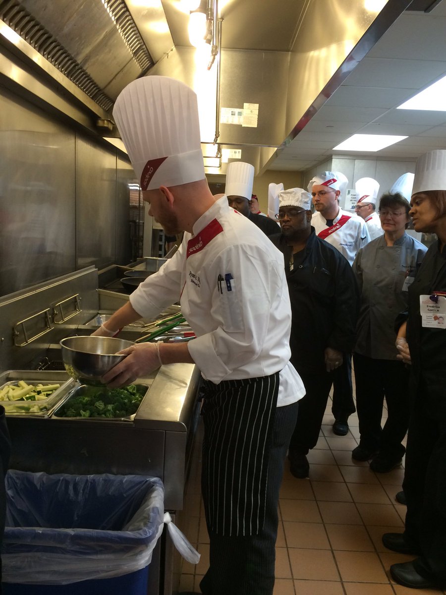 SodexoChefs's tweet photo. Trainers in action...
#CulinaryFoundations https://t.co/U5t4cPjkE7