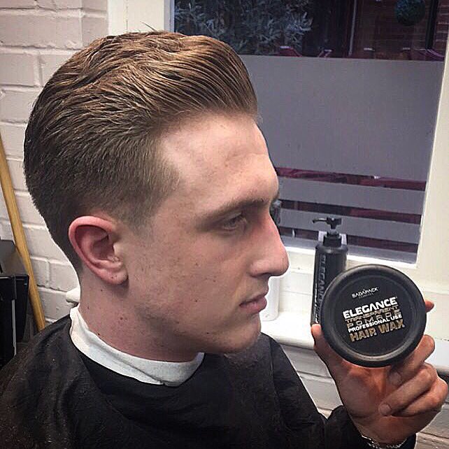 JonGents's tweet photo. Make sure you get your fresh trim for the weekend!!! 😎👌🏽 
Slots available but going fast!!!!

Call 07857 235434 https://t.co/9dRtIwNvZZ