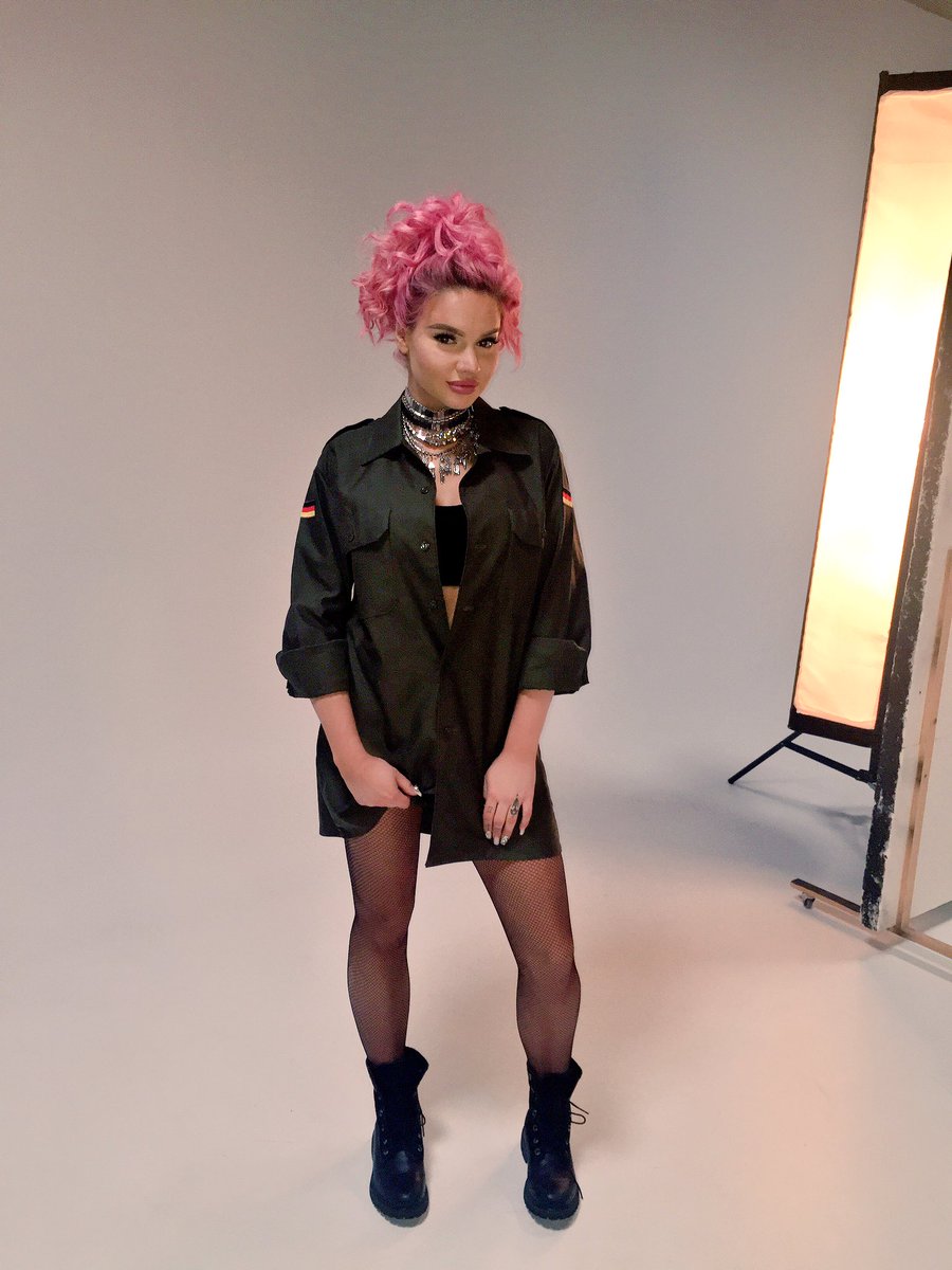 ShirinDavid's tweet photo. yesterdays shoot 📸

#BeyonceBorrowedMyHerTights https://t.co/KEwZ3yPJaY