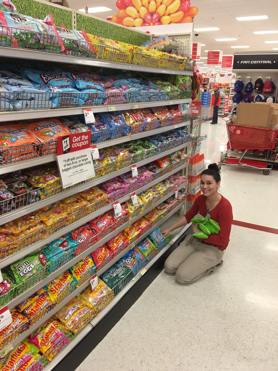 bogie_vb's tweet photo. HR Toni making it happen in mini! @Jeff_DeMoss @MelissaStanner @Hodge_kerri #eastersales #T2122zone #whoneedscandy https://t.co/wkOpFgYgnm