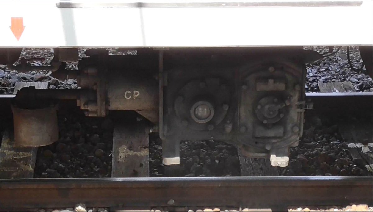 azumatakeshi's tweet photo. 【8506F D3FR形 コンプ動作音】東武8000系 ラスト1編成？ 8506F D3FR形 コンプレッサ動作音
https://t.co/JV25NCTGGx
 ＃東武 ＃8506F ＃D3FR ＃コンプ ＃音 https://t.co/B5j5Ndm8Tk