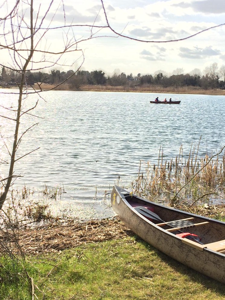 Spinney lake looks so inviting. #canoehire @LowerMillEstate @HabitatEscapes