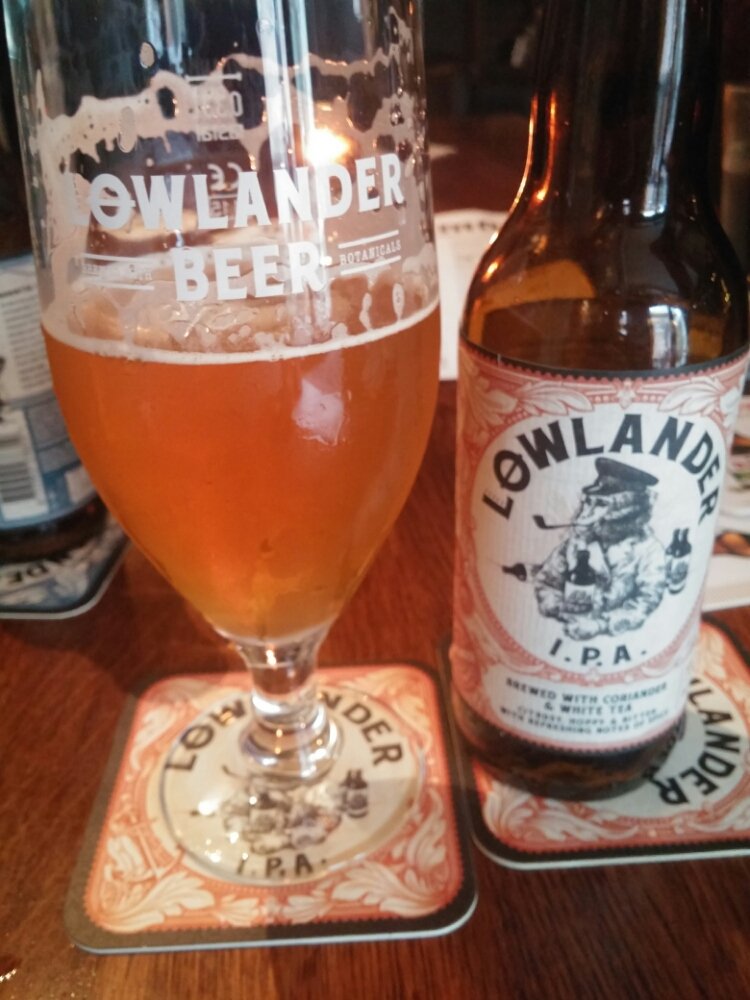 icroy's tweet photo. @arnoldjkreps @roblepair @LowlanderBeer IPA! Lekker fruitig, citrus en #hoppig ! https://t.co/eppeXB1IGj