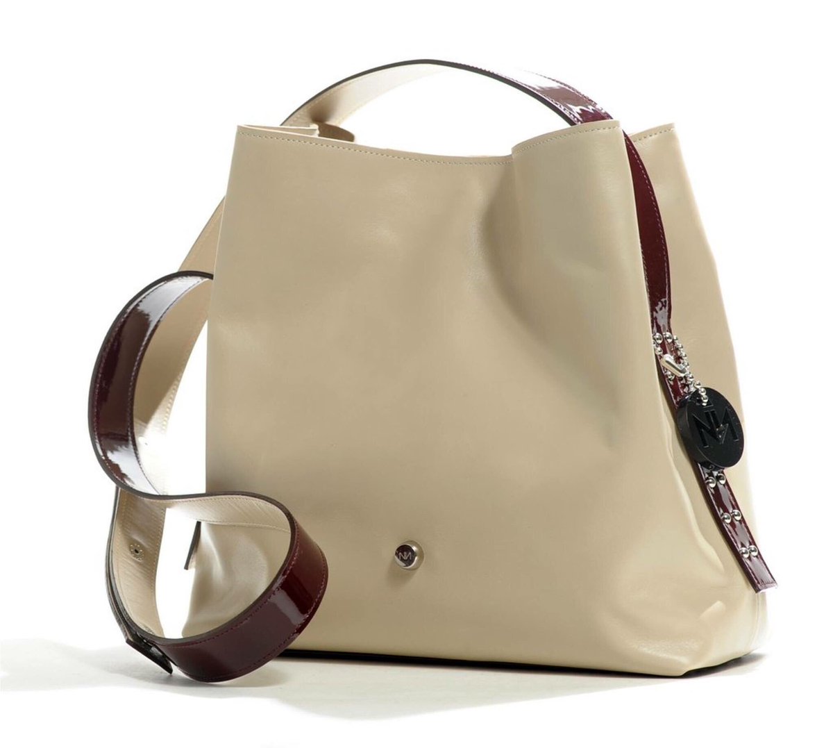 #newin #storeonline #aw16 #invierno16 #leather #handbags #diseño #buenosaires