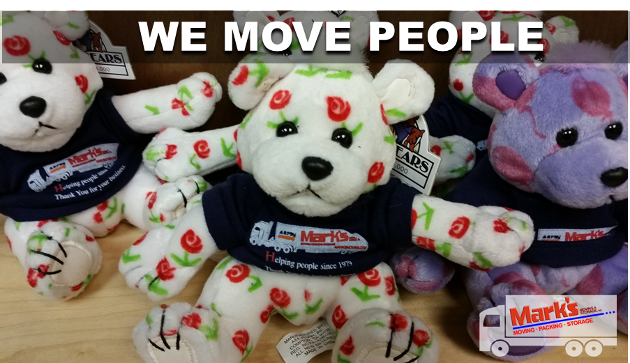 MovePackStore's tweet photo. These little bears work hard at helping people move. They are soft and gentle but get the job done #marksmoving https://t.co/jMZciTJ0Bn