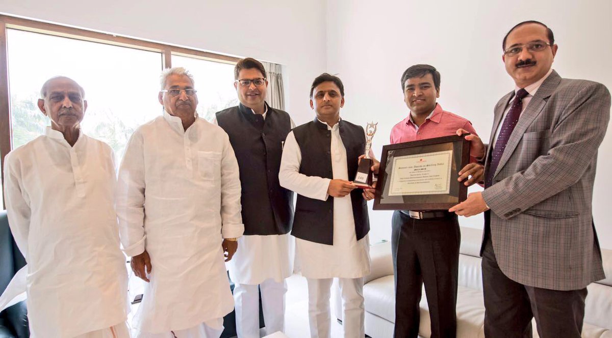 yadavakhilesh's tweet photo. ASSOCHAM names UP as the best state in Skill Development. Appreciate the work of Minister Abhishek Misra &amp; officers. https://t.co/eDy4pwyJIA