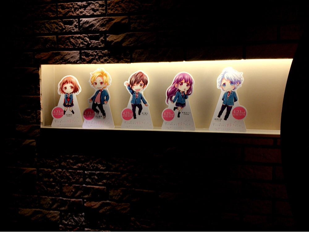 n2khlove's tweet photo. 今日映画館行ってきたらなんと
ハニワが💗💗💗

可愛すぎて写真めっちゃ撮ってしまった😍

神曲も発表されたし、楽しみすぎる〜♪♪ https://t.co/KgieqAZSmz