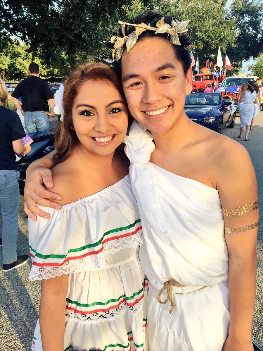 chacothefish's tweet image. Happy Birthday to my main girl, @nadiaenriquez12. The baked to my potatoe. Love u. #ArkTech #InterracialCouples 💖😘