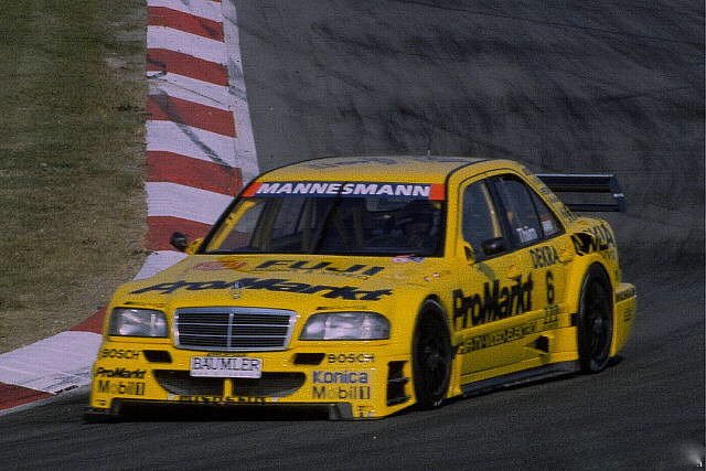 ITC1996's tweet photo. Kurt Thiim, AMG Mercedes Benz C-Class, Nürburgring DTM/ITC 1995 #ProMarkt #ITC #DTM #Mercedes #Nürburgring #Mobil1 https://t.co/qJuPM0DdWU