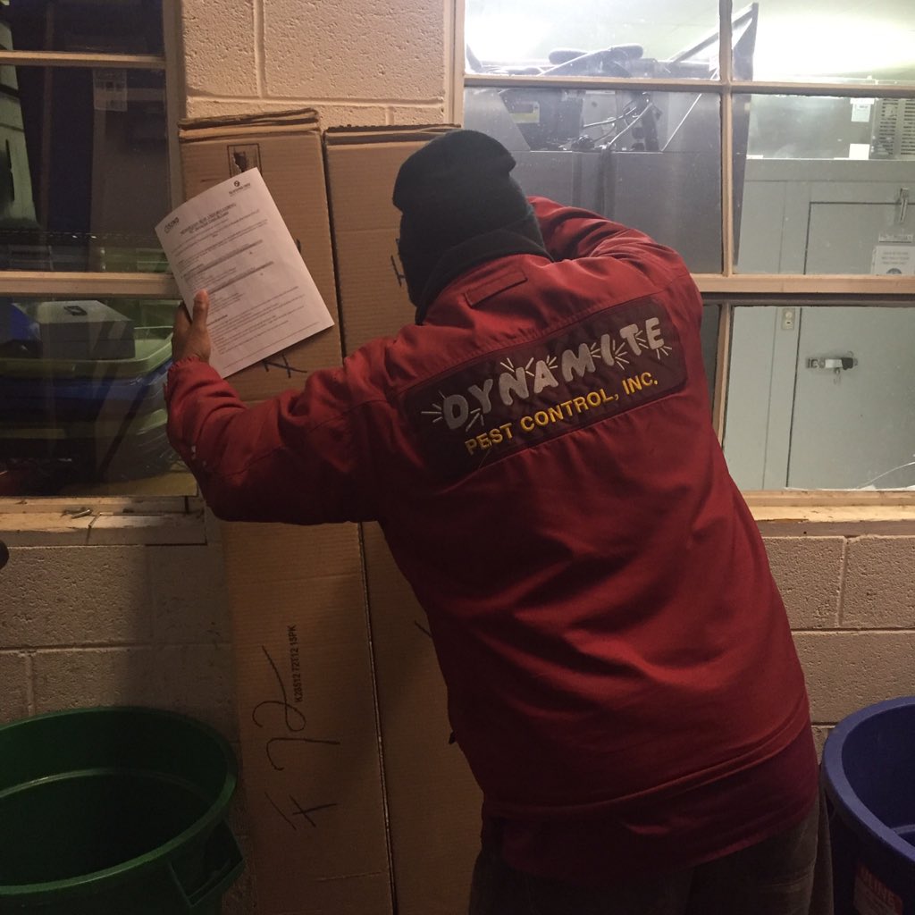 Nice to see Rich Foreman @dynamitepestcontrol receive lights courtesy of Penn Dot
and The Dept of Commerce. #philly