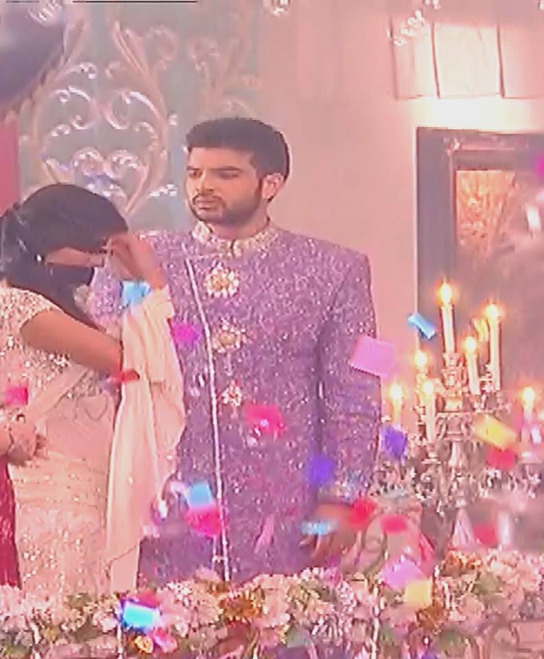 RituRocks17's tweet photo. @kkundra @Kritika_Kamra @princesseptembr @Kmh_World https://t.co/t9mxim8le5