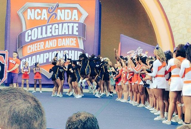 Meganneall's tweet photo. #HungryTigersNeverSleep @_TowsonCheer 12 DAYS 💍💪 @DaysTilDaytona https://t.co/qTvOVlyITc