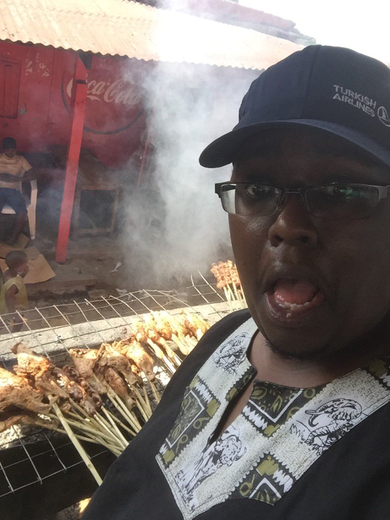 rudende's tweet photo. Namawojjolo!!! Pro tip: Always buy your chicken straight off the fire. Trust me. #GoSeeUG https://t.co/AEDaWgmDdf