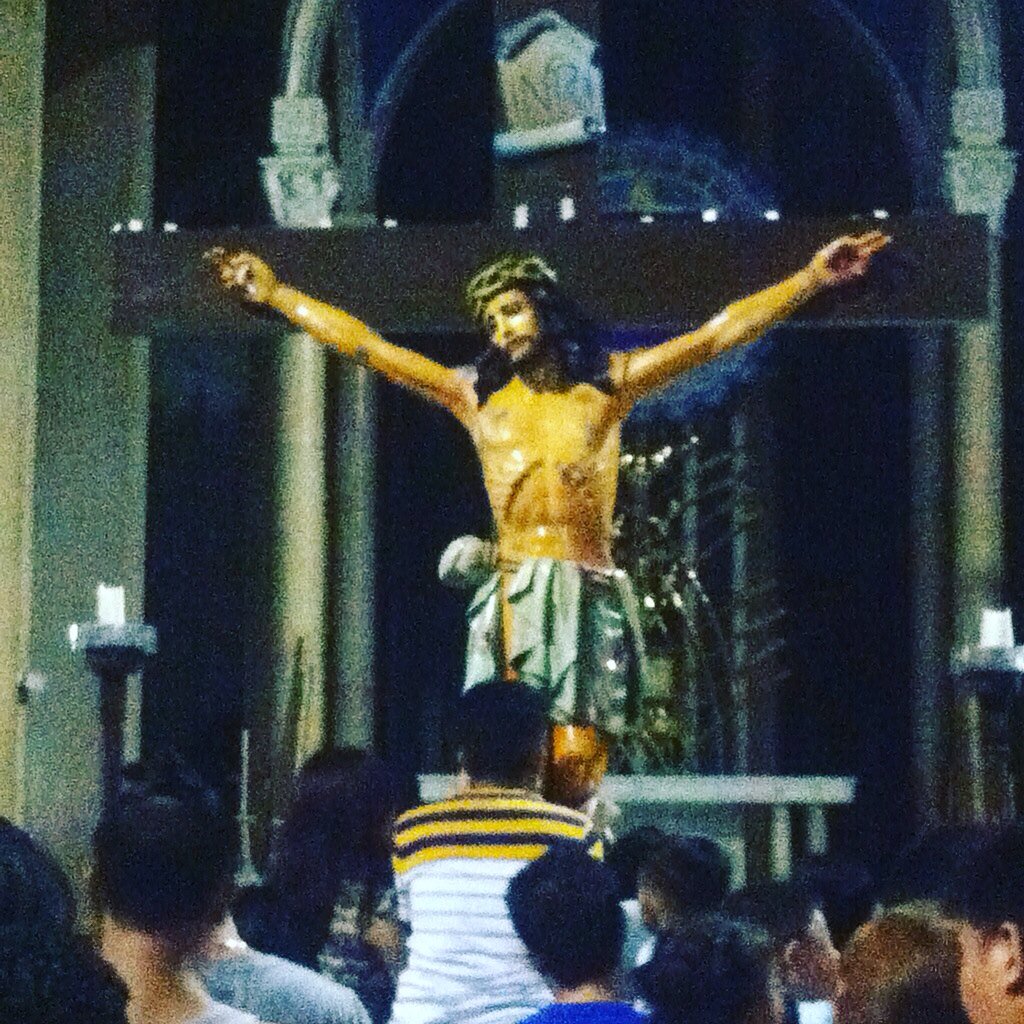 tupuej's tweet photo. You've been with me through my ups and down your thank you for the everyday blessing lord #goodfriday #blessed https://t.co/qC6vvryQB9