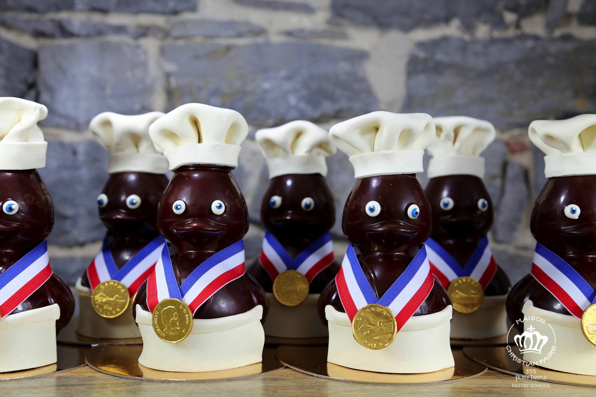 MaisonCF's tweet photo. Joyeuses Pâques. Happy Easter.
#pastryfaureever #cacaobarry_ca #paques #easter https://t.co/9Shi2b5ljt