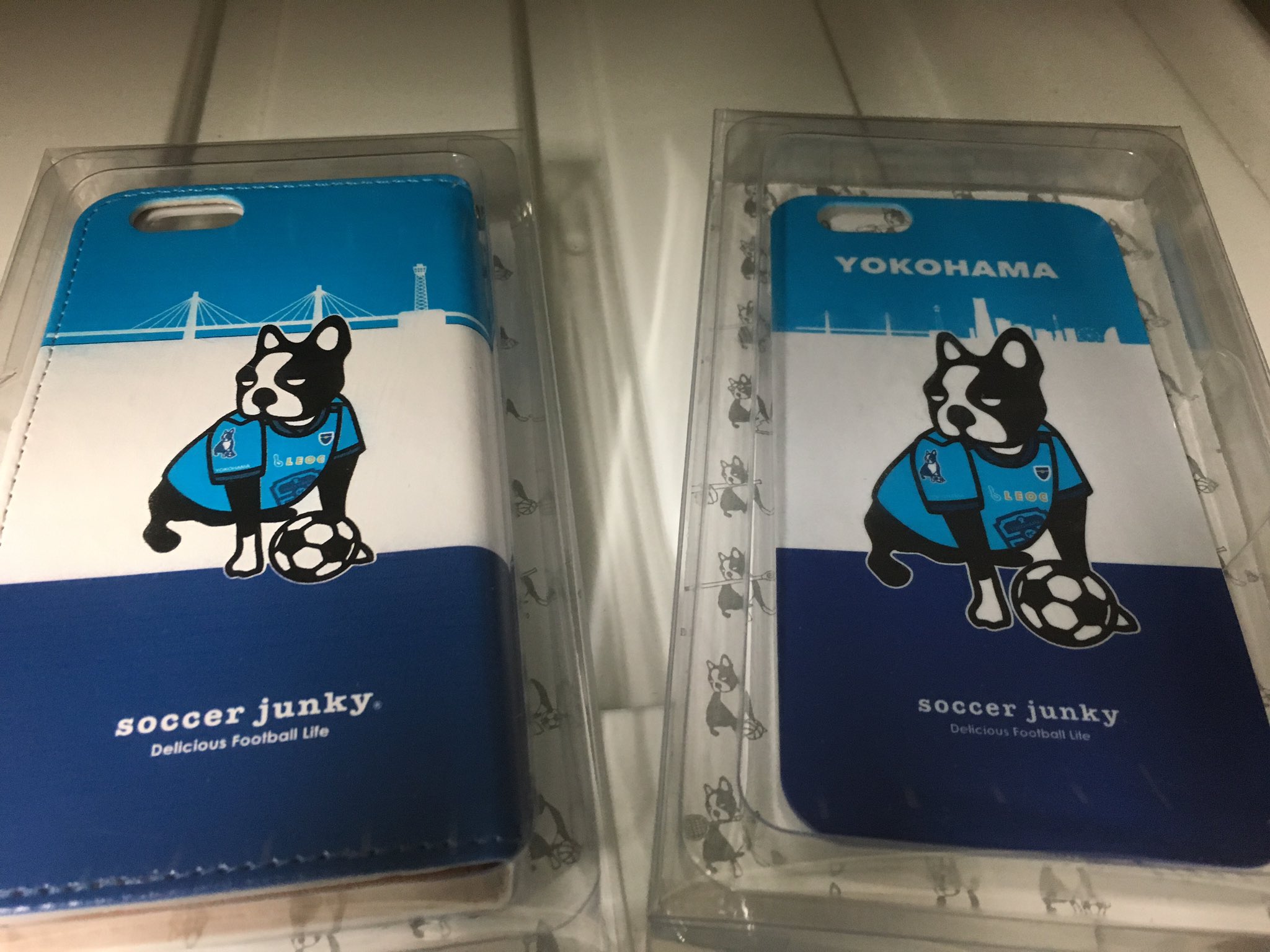 横浜fc 公式 明日からはガチャガチャが新登場となるほか パンディアーニくんのスマホケースが新登場です 同柄のtシャツも新発売となりますので グッズ売店に是非お立ち寄りください Yokohamafc T Co Lnq5dtqp1e Twitter